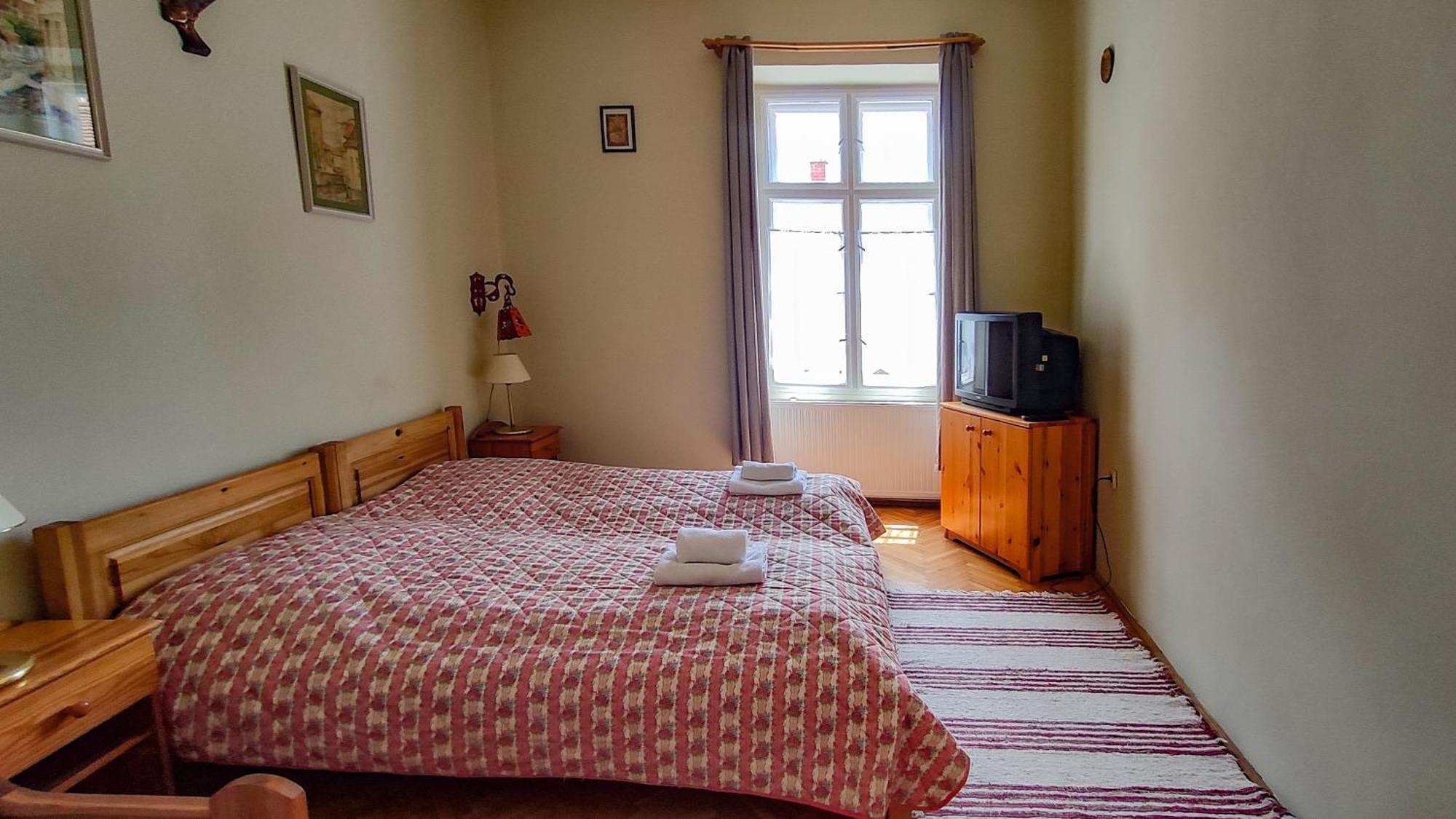 Afrodité Apartmanok Eger Exterior foto